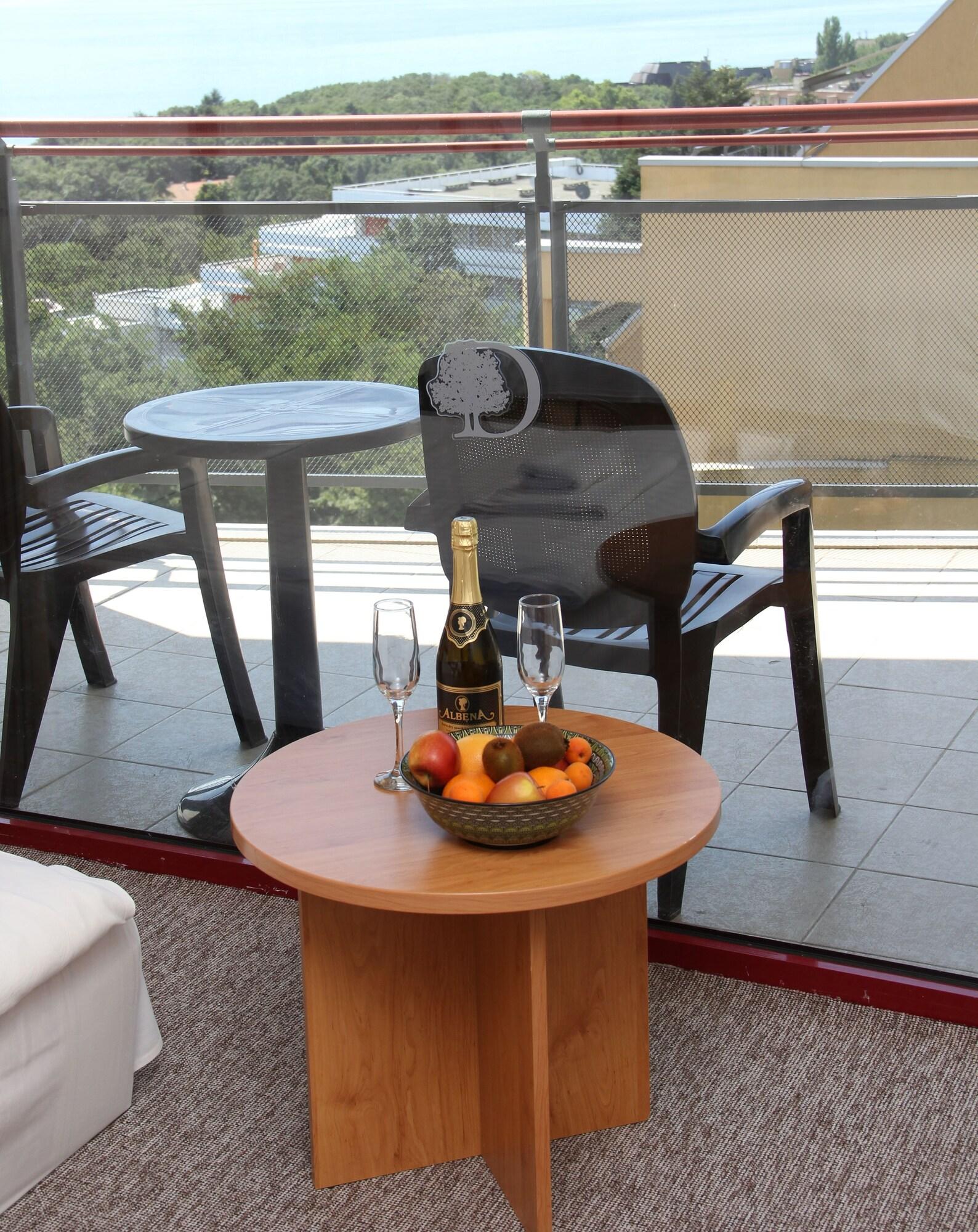 Apollo Spa Resort - Premium All-Inclusive , Pools & Free Beach, Individual Ac In Every Room Golden Sands Exterior photo